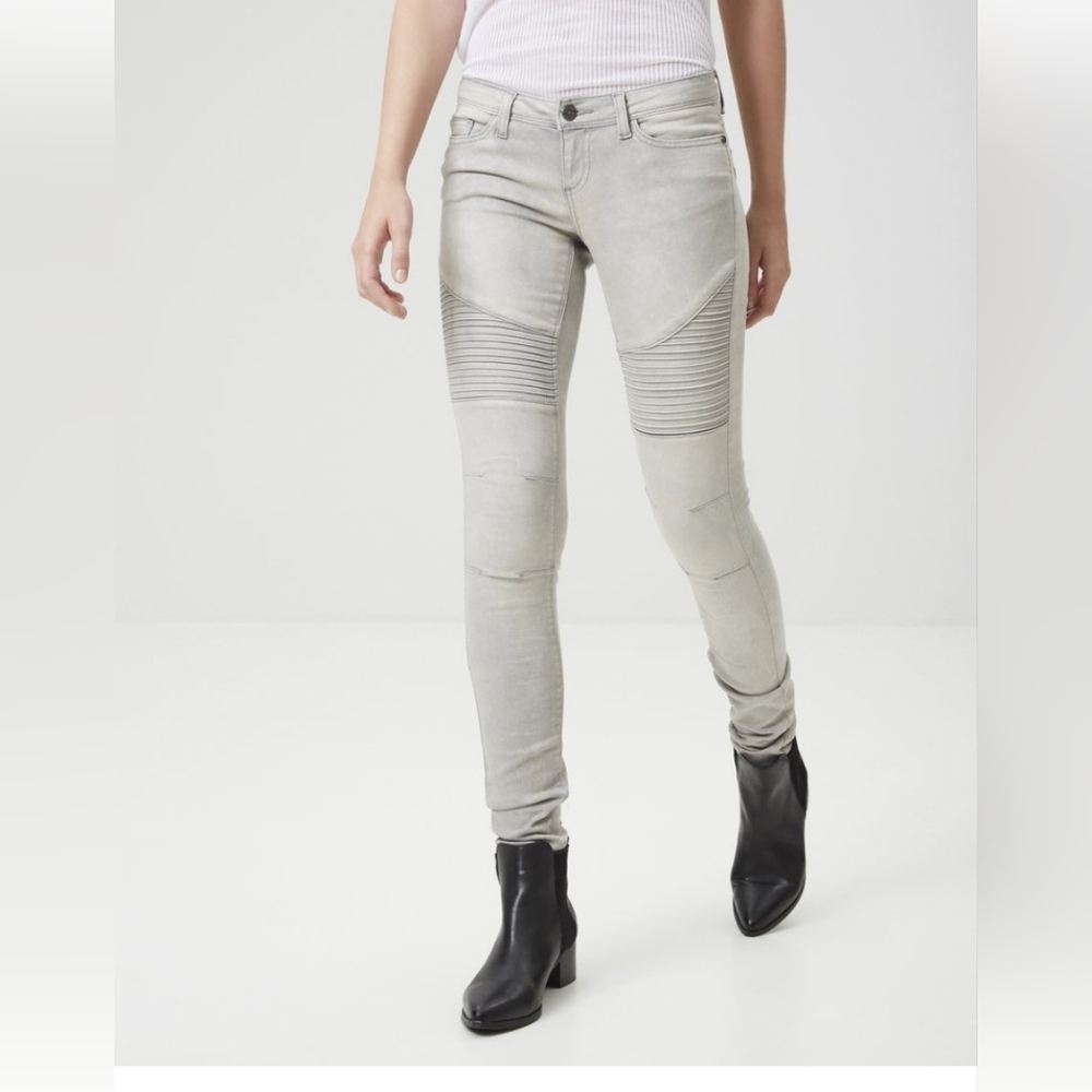 Roxy Light Gray Skinny Jeans Like New